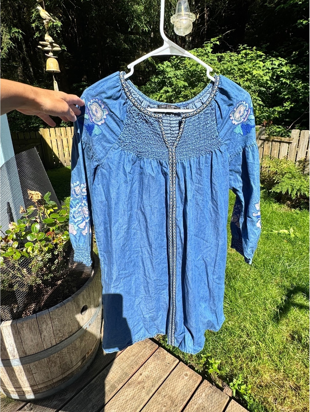 Romeo & Juliet Couture Blue Embroidered Denim Tunic Top Medium
